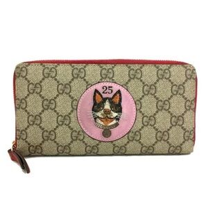 GUCCI GG Supreme Bosco PVC Zip
Around Long Wallet Beige